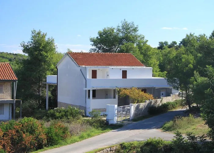 8863a * Rukavac (Vis)