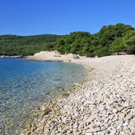 Studio 8863a * Rukavac (Vis)